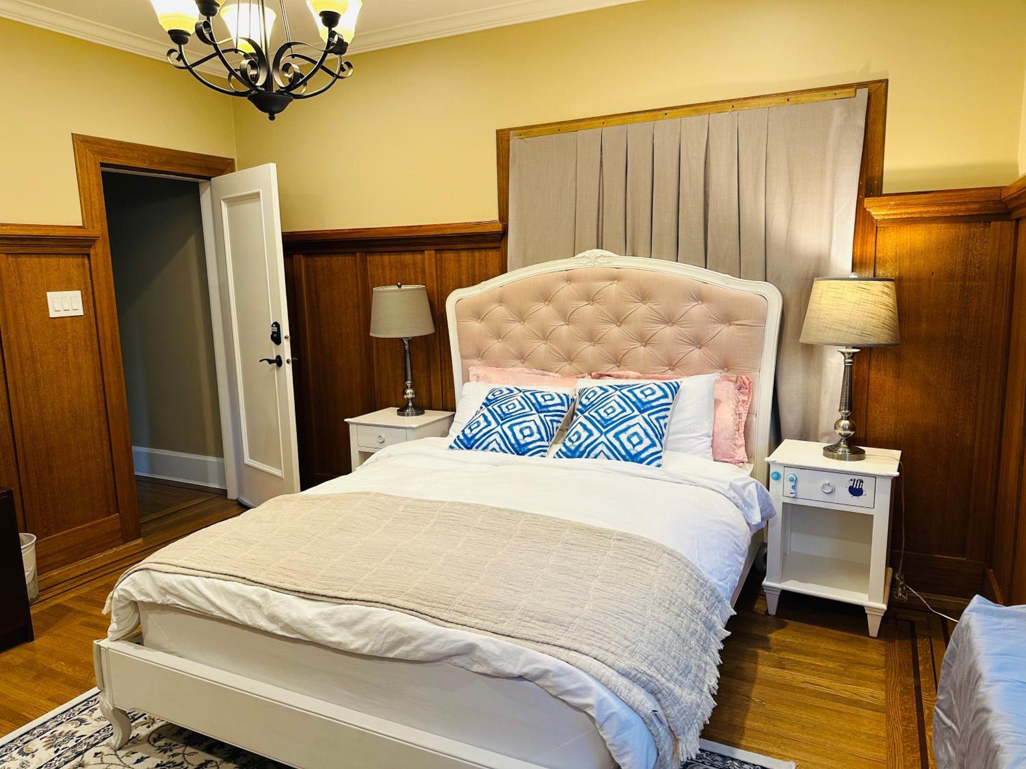 Shaughnessy Cozy Bedrooms Guest House Vancouver Exterior photo